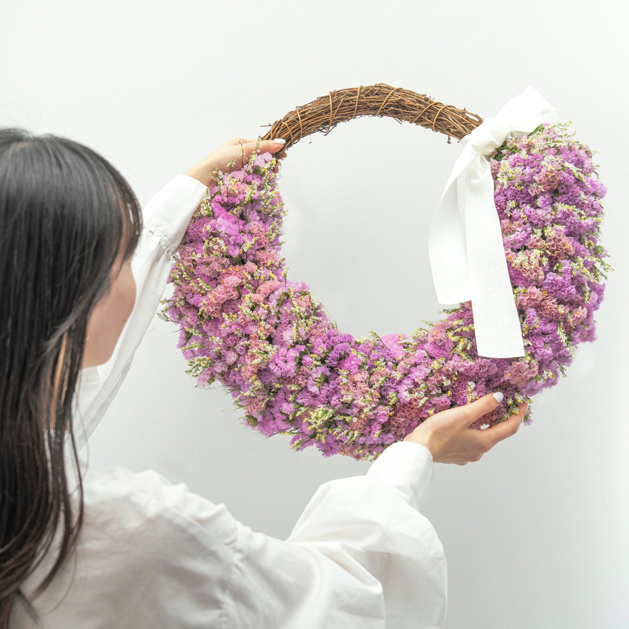 【受注販売】たっぷりのスターチスでつくった母の日リース(生花)