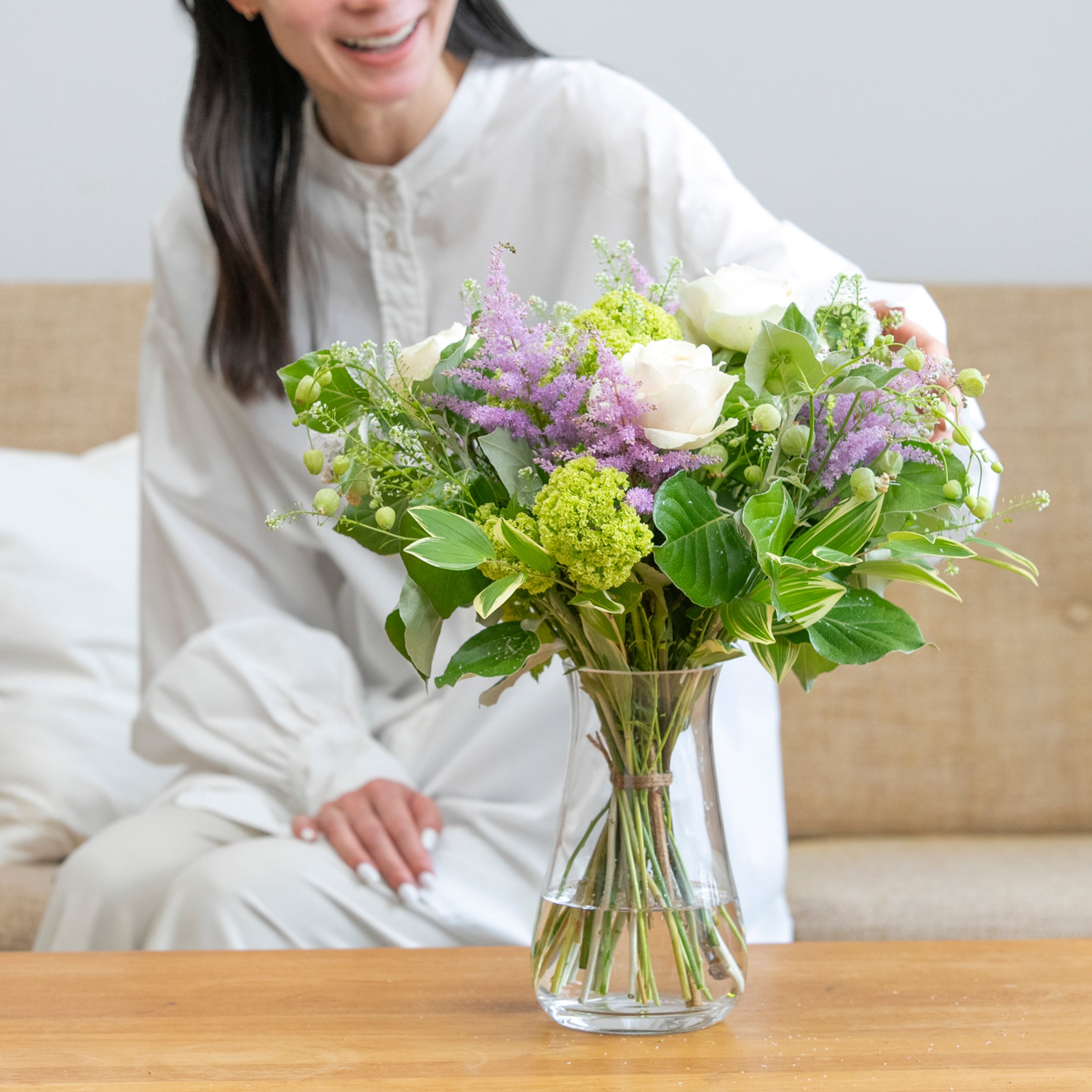 【受注販売】春色と新緑をぎゅっと束ねた母の日ブーケ(生花)