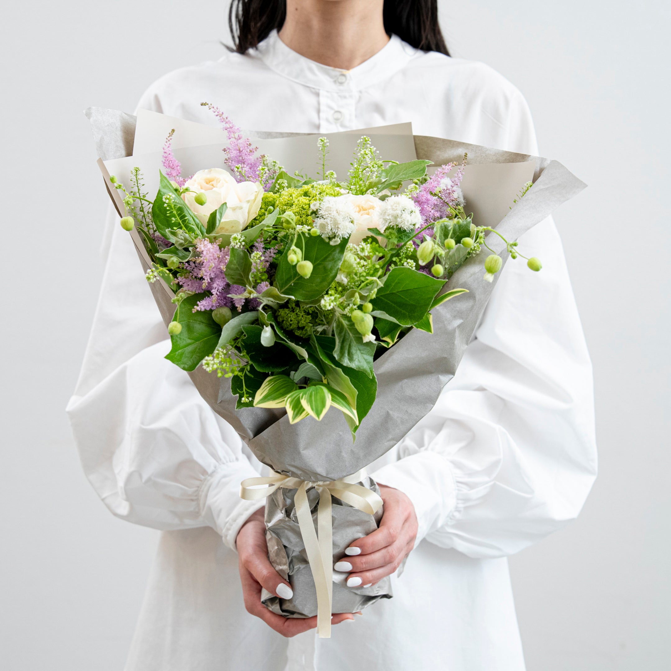 【受注販売】春色と新緑をぎゅっと束ねた母の日ブーケ(生花)