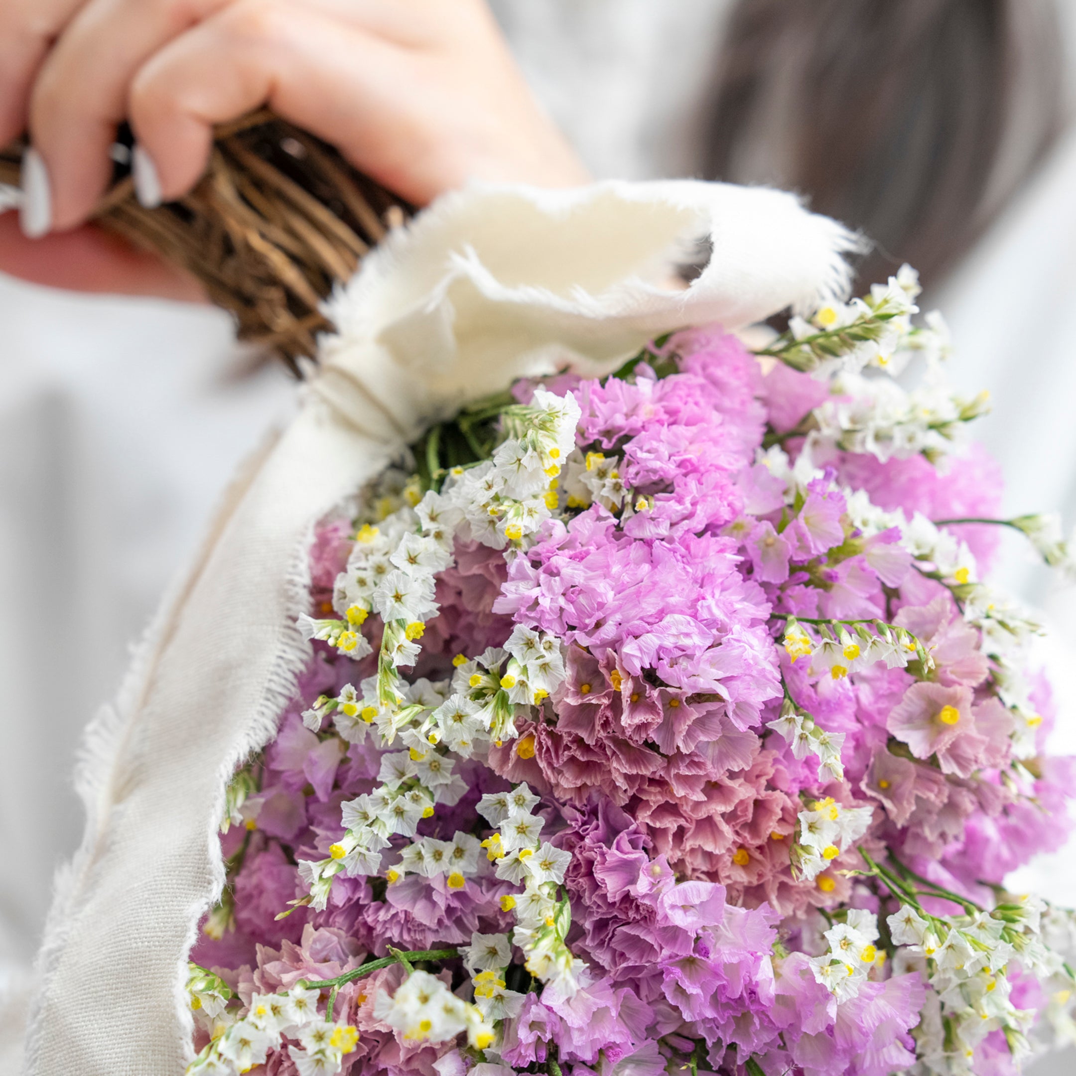 【受注販売】たっぷりのスターチスでつくった母の日リース(生花)