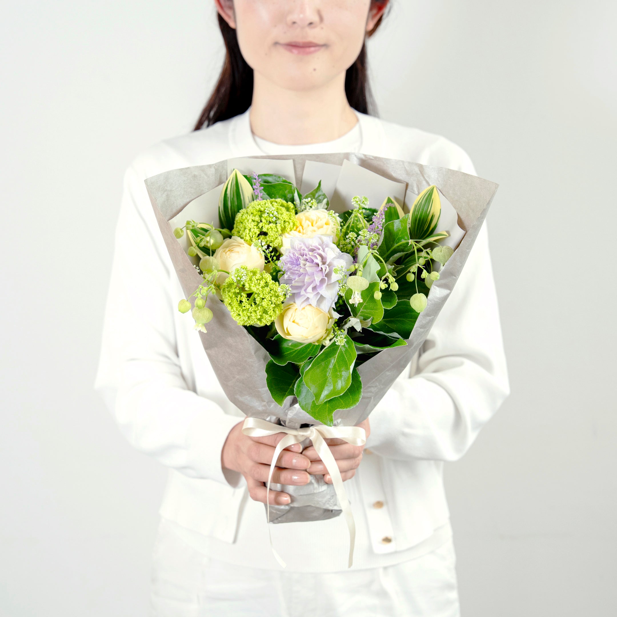 【受注販売】春色と新緑をぎゅっと束ねた母の日ブーケ(生花)