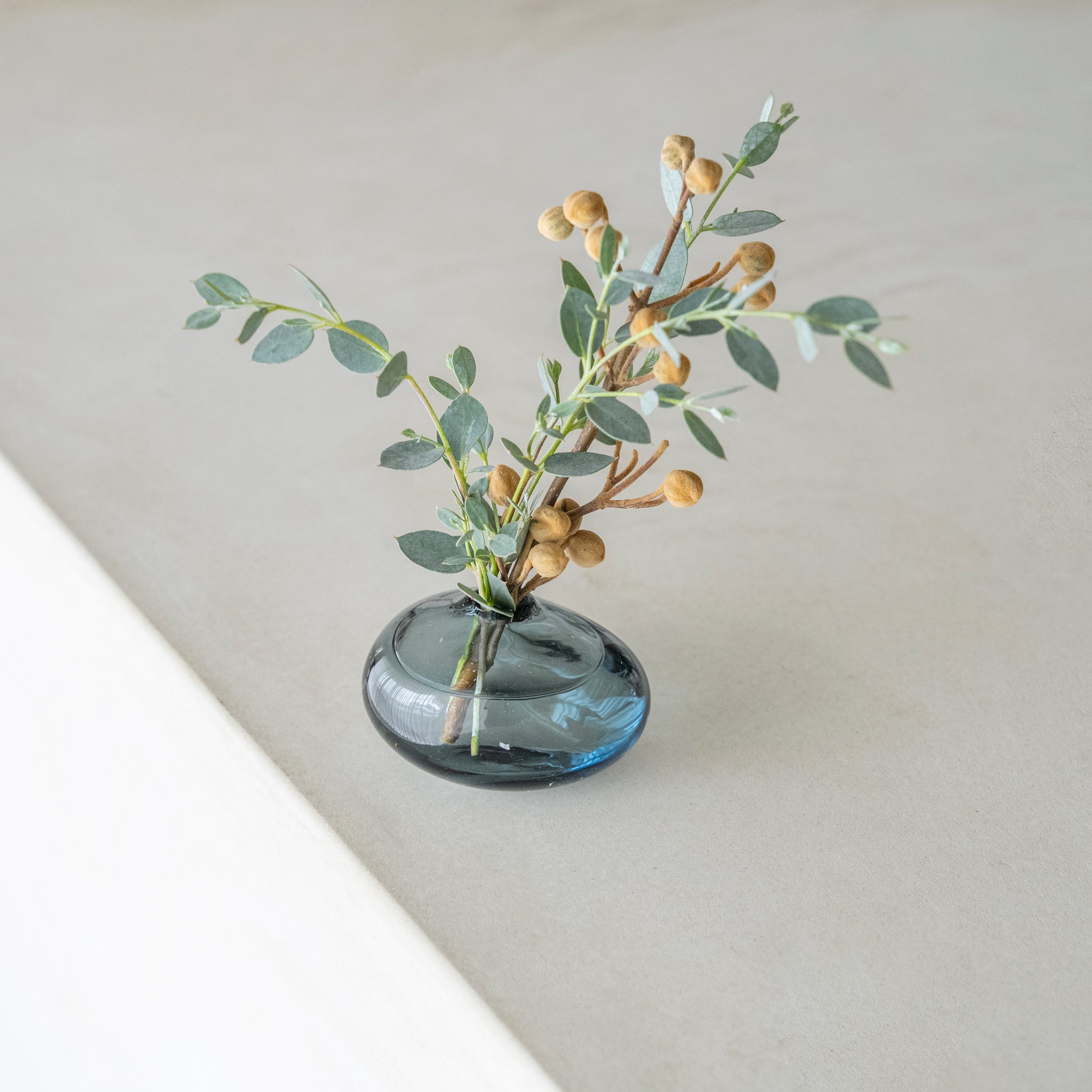 MINI VASE | ころんと小さな一輪挿し