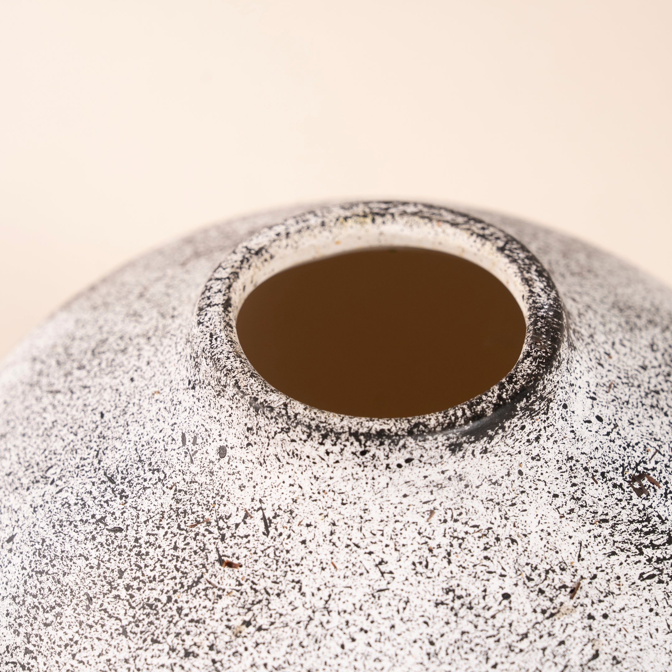 KASUMI | ニュアンスある表情の枝もの花器