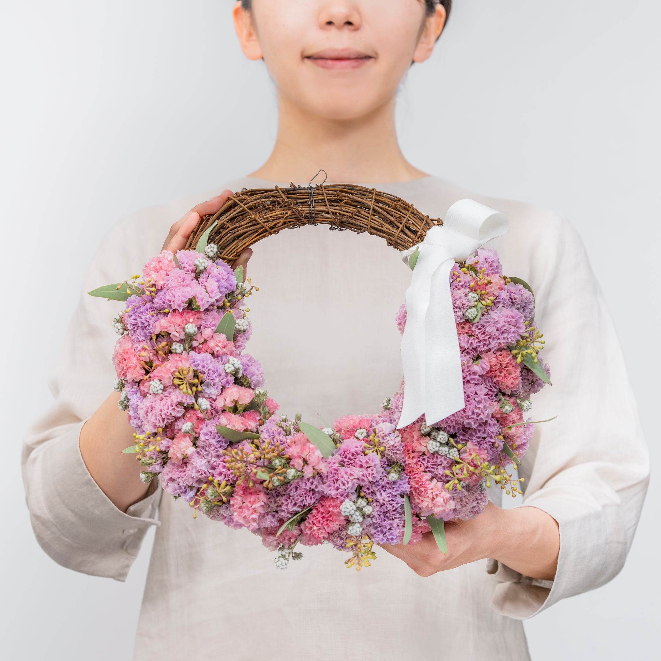 【受注販売】たっぷりのスターチスでつくった母の日リース(生花)