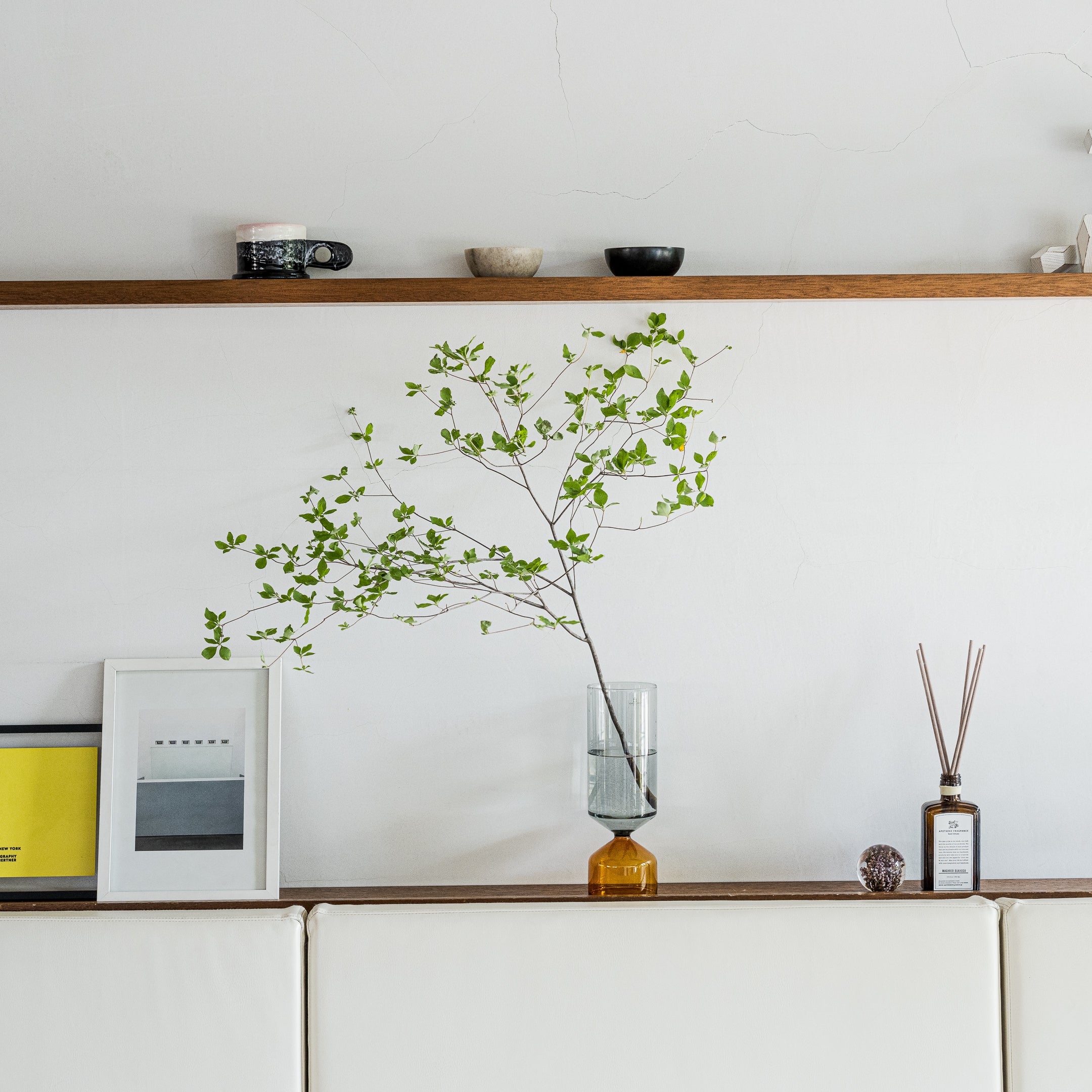 Bouquet Vase | バイカラーとフォルムが目を奪う枝もの花器