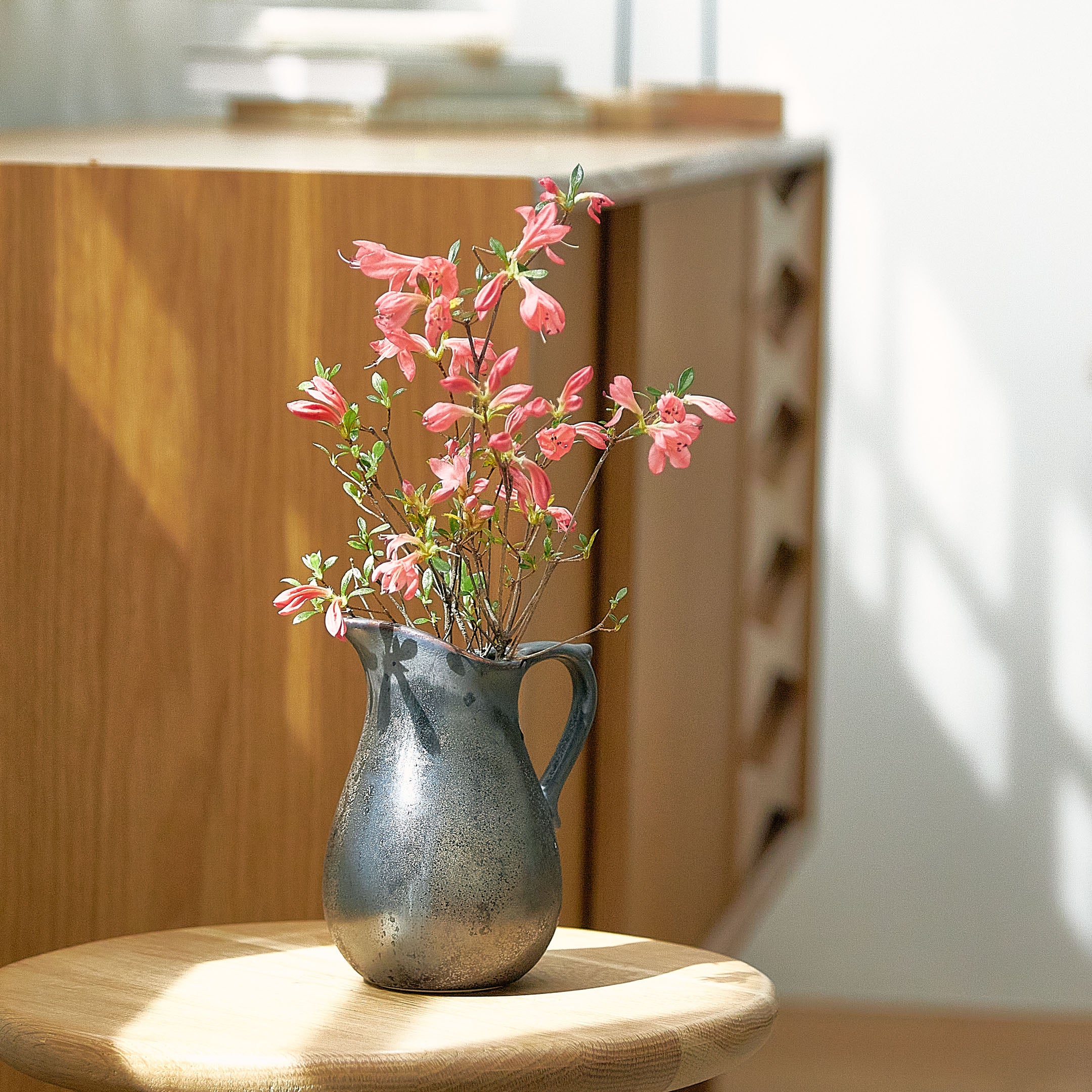 POTE | ぽてっとした水差しタイプの小さめ花器