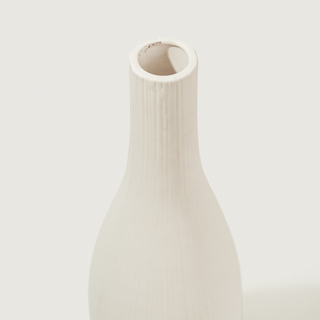 TSURU | 優美で上品、純白の枝もの花器