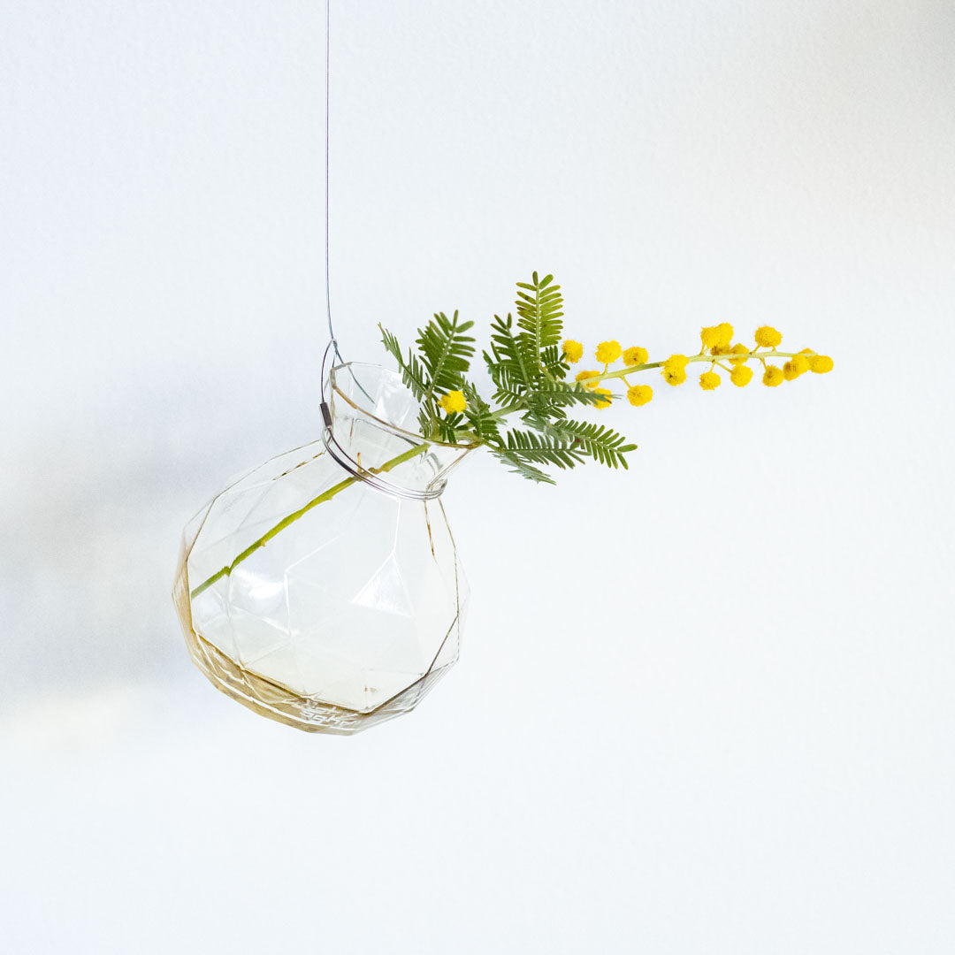 yukko | 吊るして楽しむガラスの一輪挿し