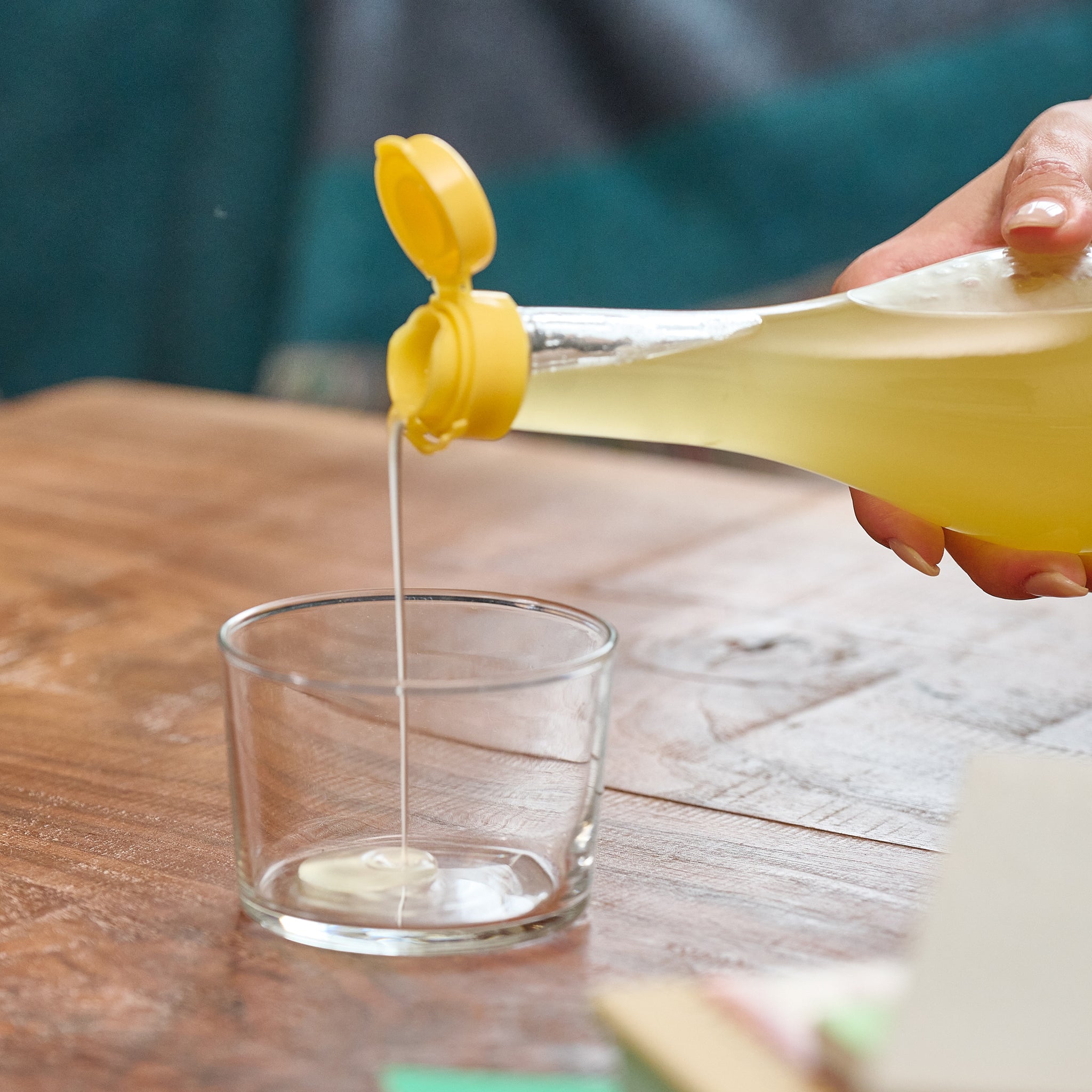 YUZU SYRUP ｜ 高知四万十の恵みを凝縮した、濃厚ゆずシロップ