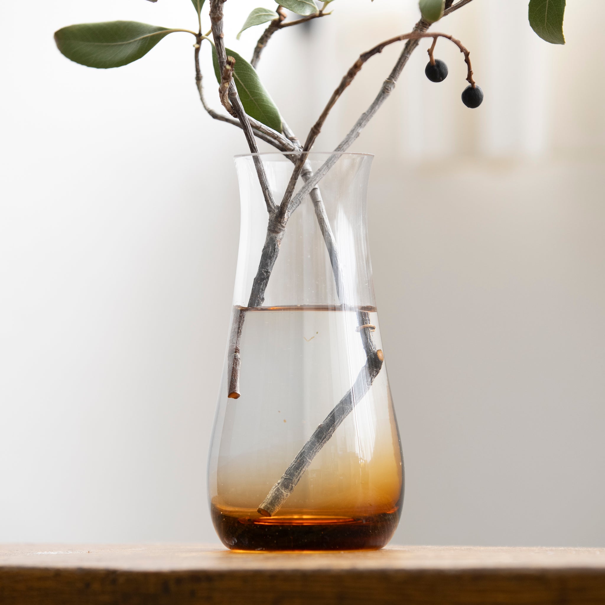 tsubomi mini ｜ 暮らしになじむシンプルなガラス花器