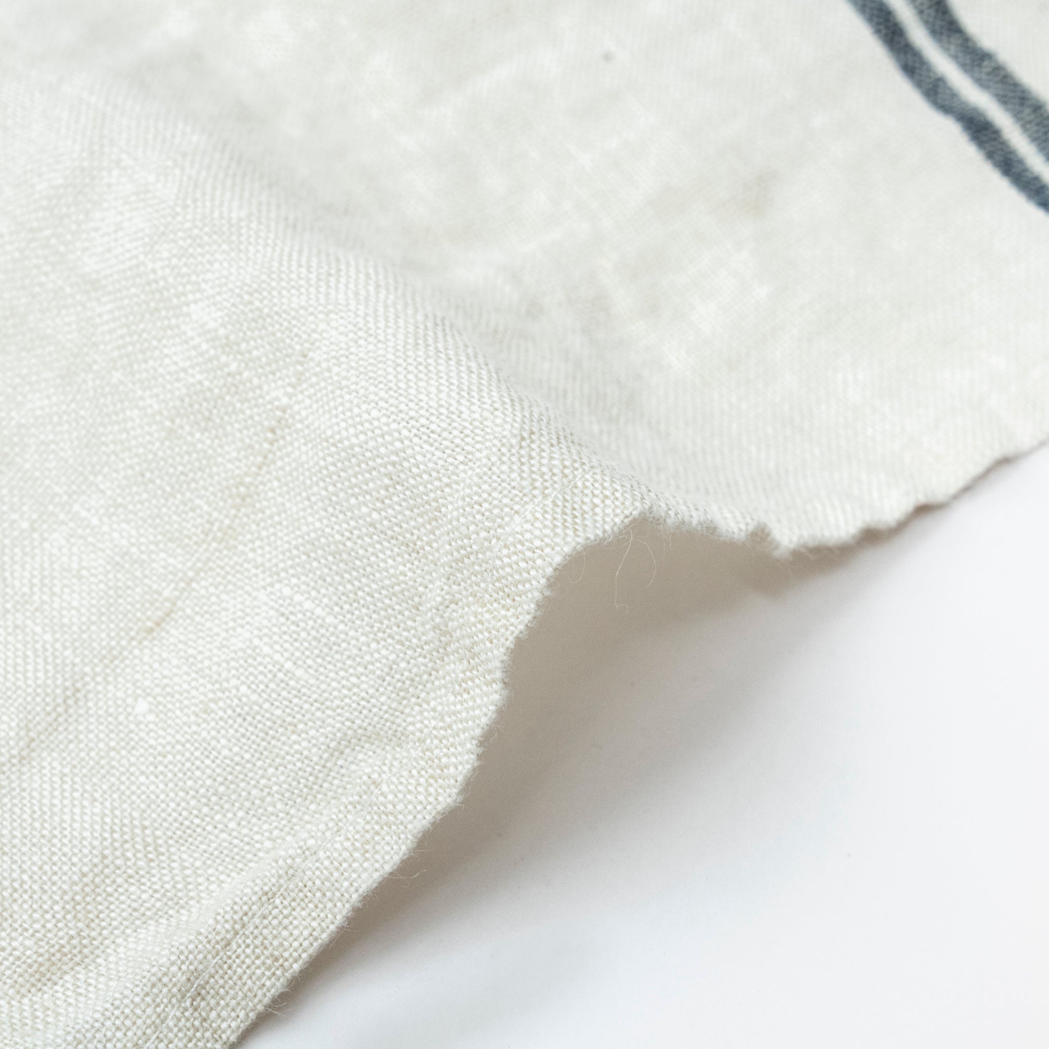 Lino e Lina ｜ 使うほどに風合いが増す、リネンのランチョンマット