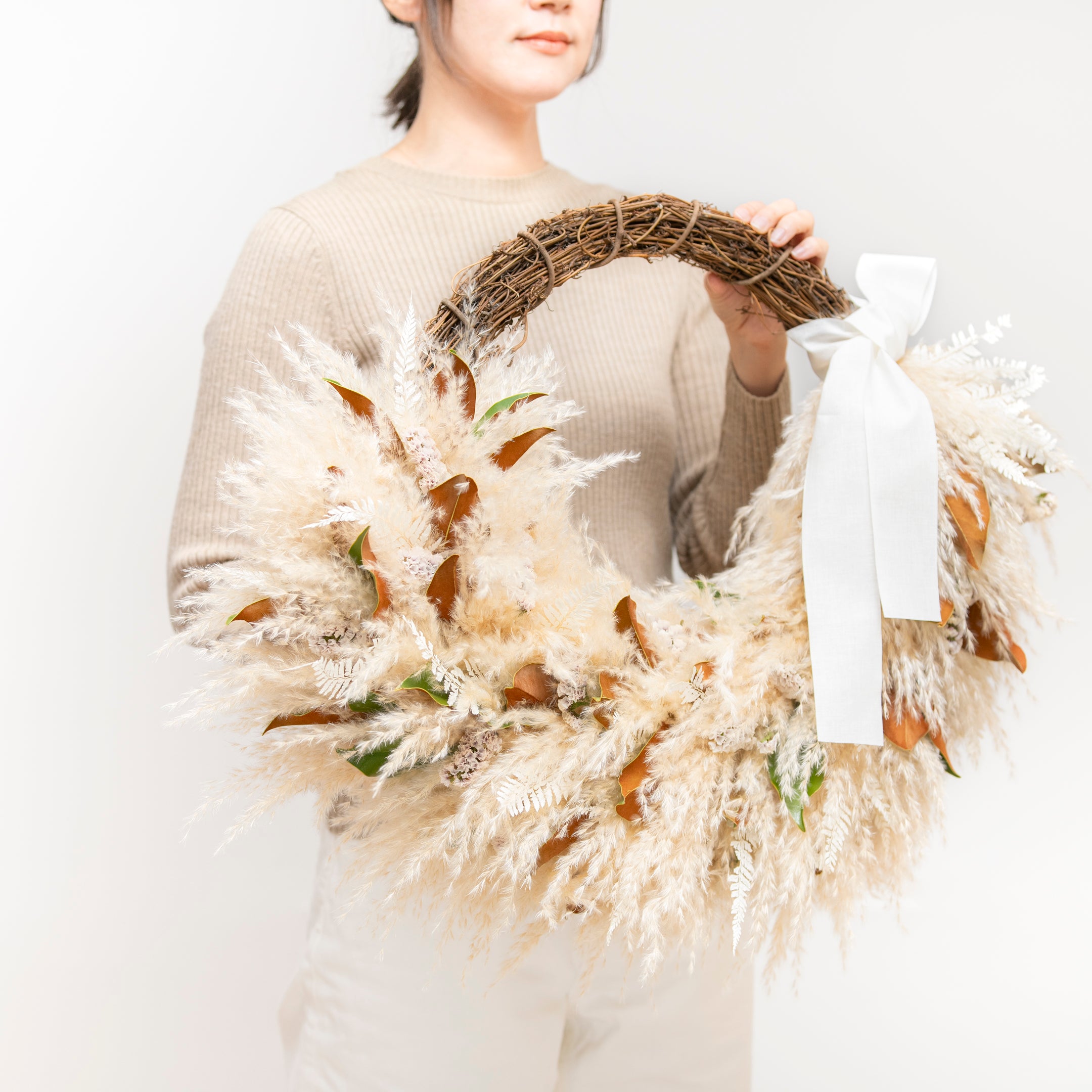 数量限定】ふわふわパンパスとバイカラーリーフのリース