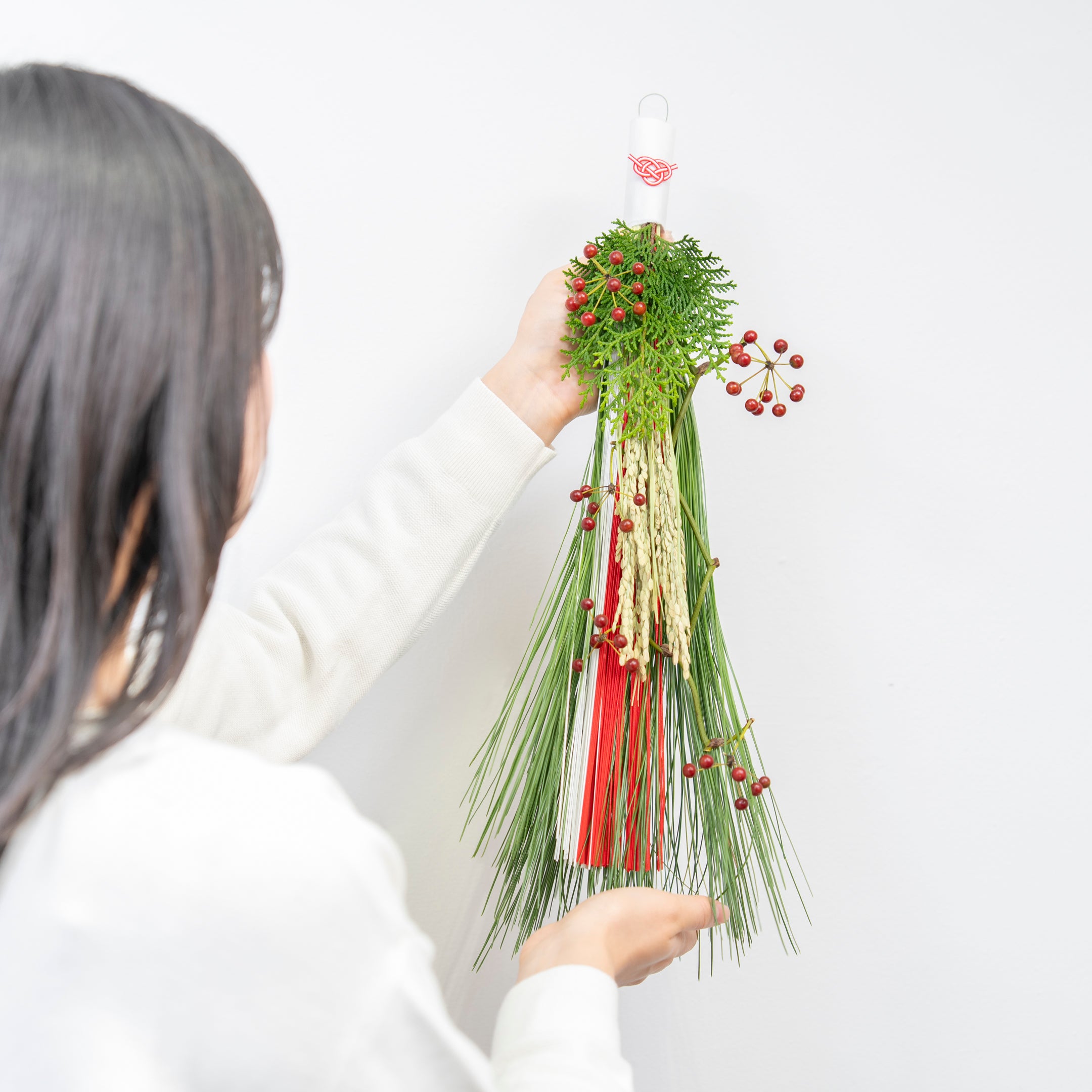 【数量限定】冬の枝ものでつくった正月飾り（生花）