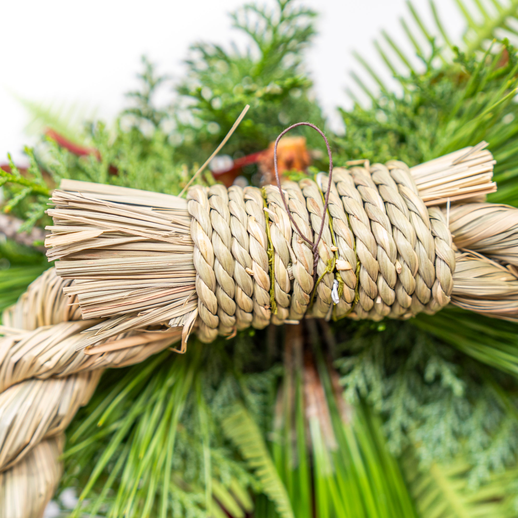 【数量限定】冬の枝ものでつくった正月飾り（生花）