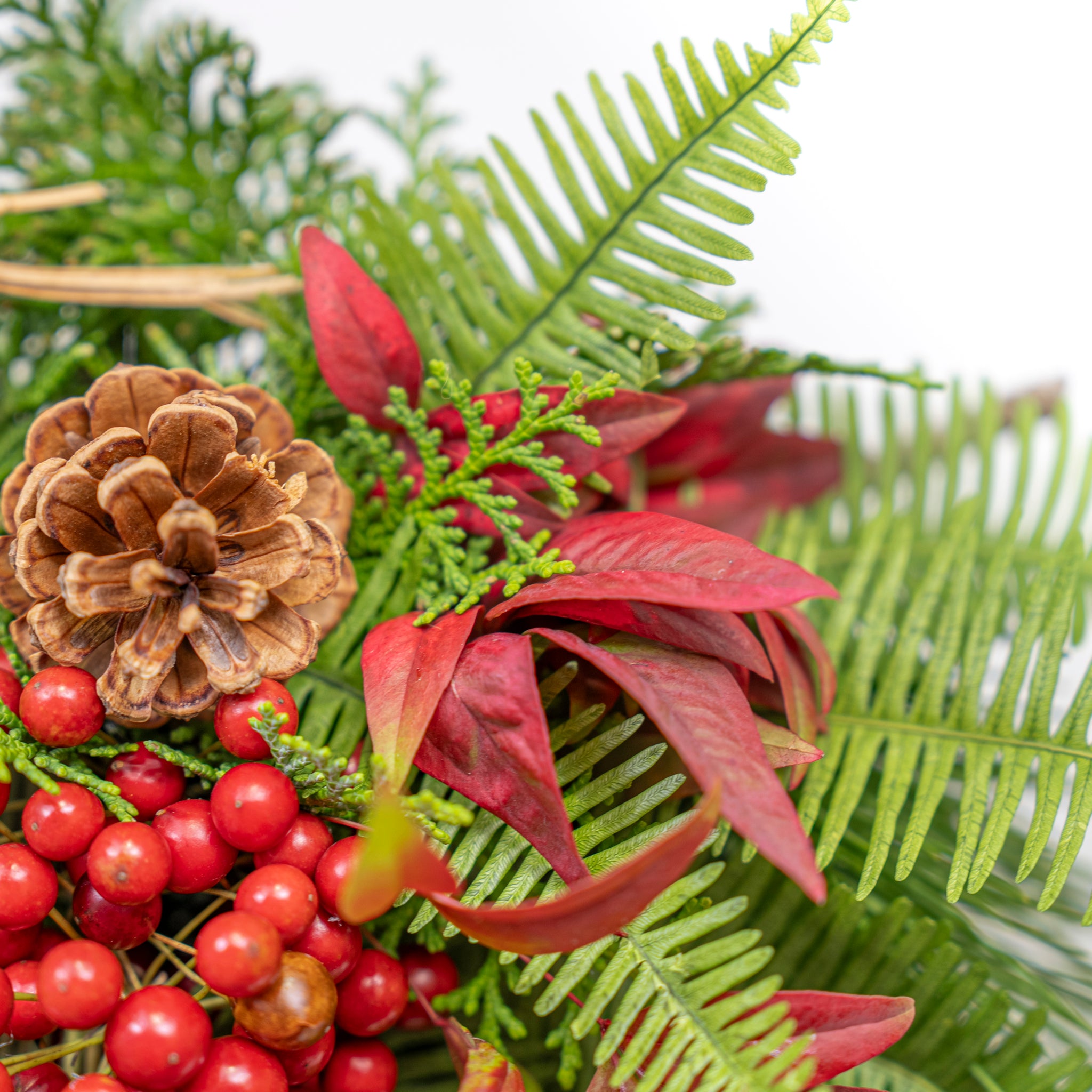 【数量限定】冬の枝ものでつくった正月飾り（生花）