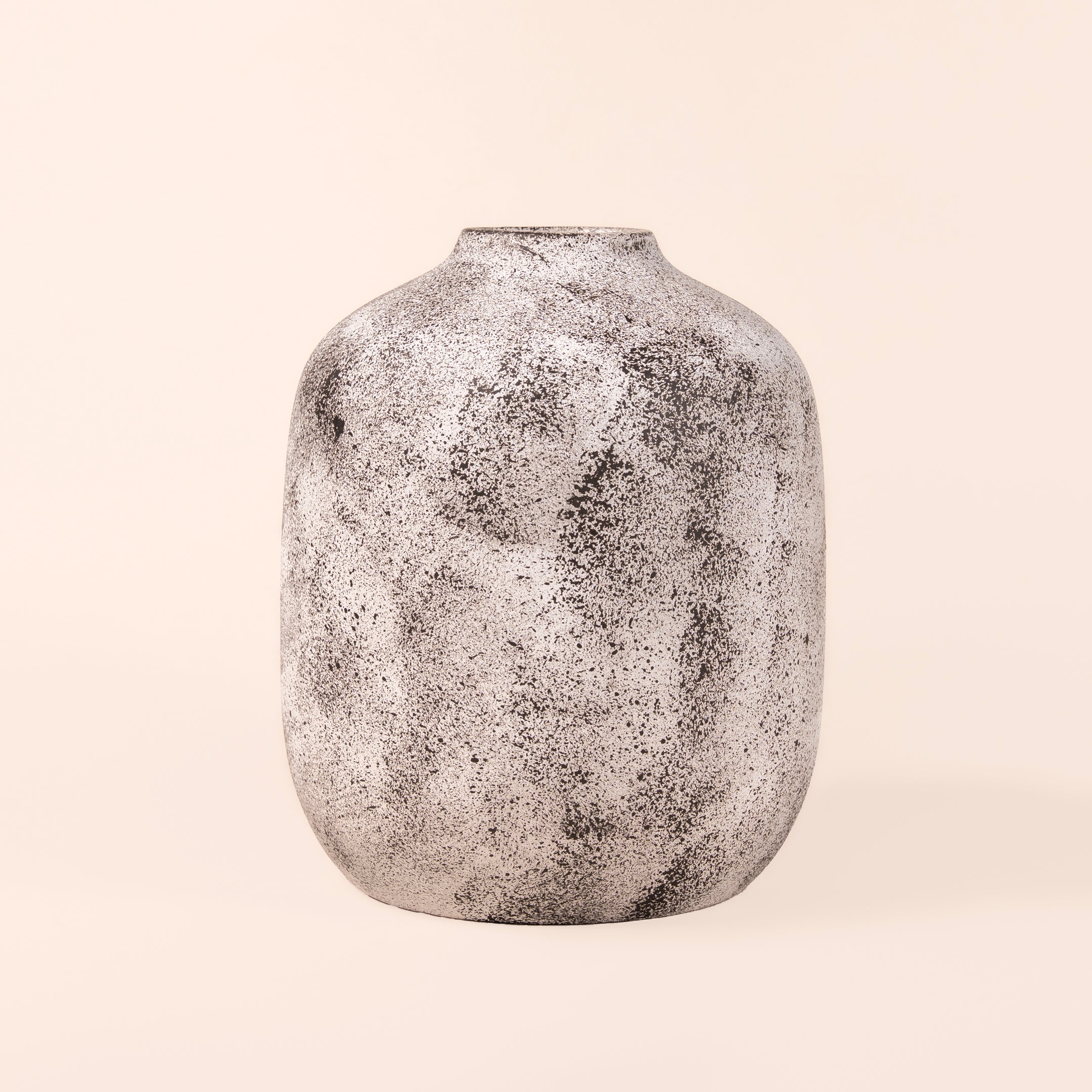 KASUMI ｜ ニュアンスある表情の枝もの花器