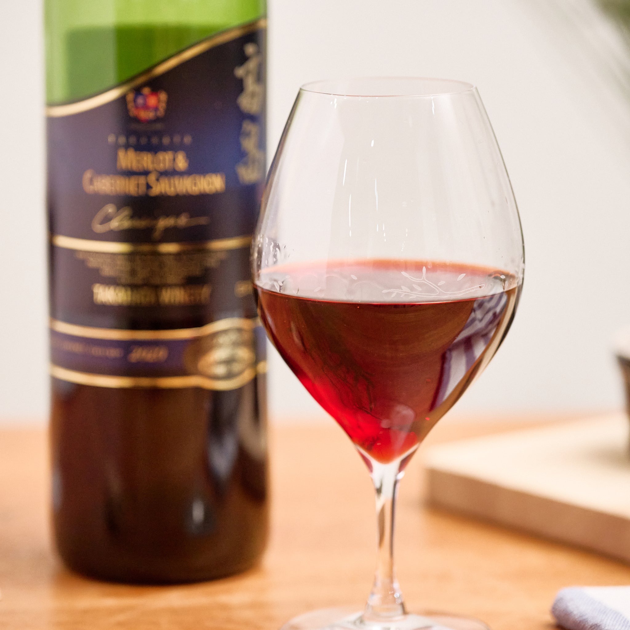 2021 高畠クラシック メルロー＆カベルネ ｜ 凝縮した果実香る、正統派赤ワイン