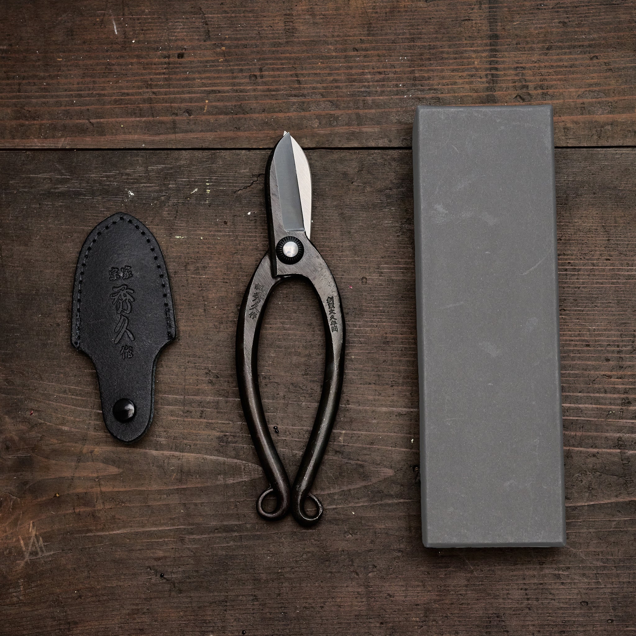 外山刃物 ｜ 切れ味抜群、一生ものになる花鋏