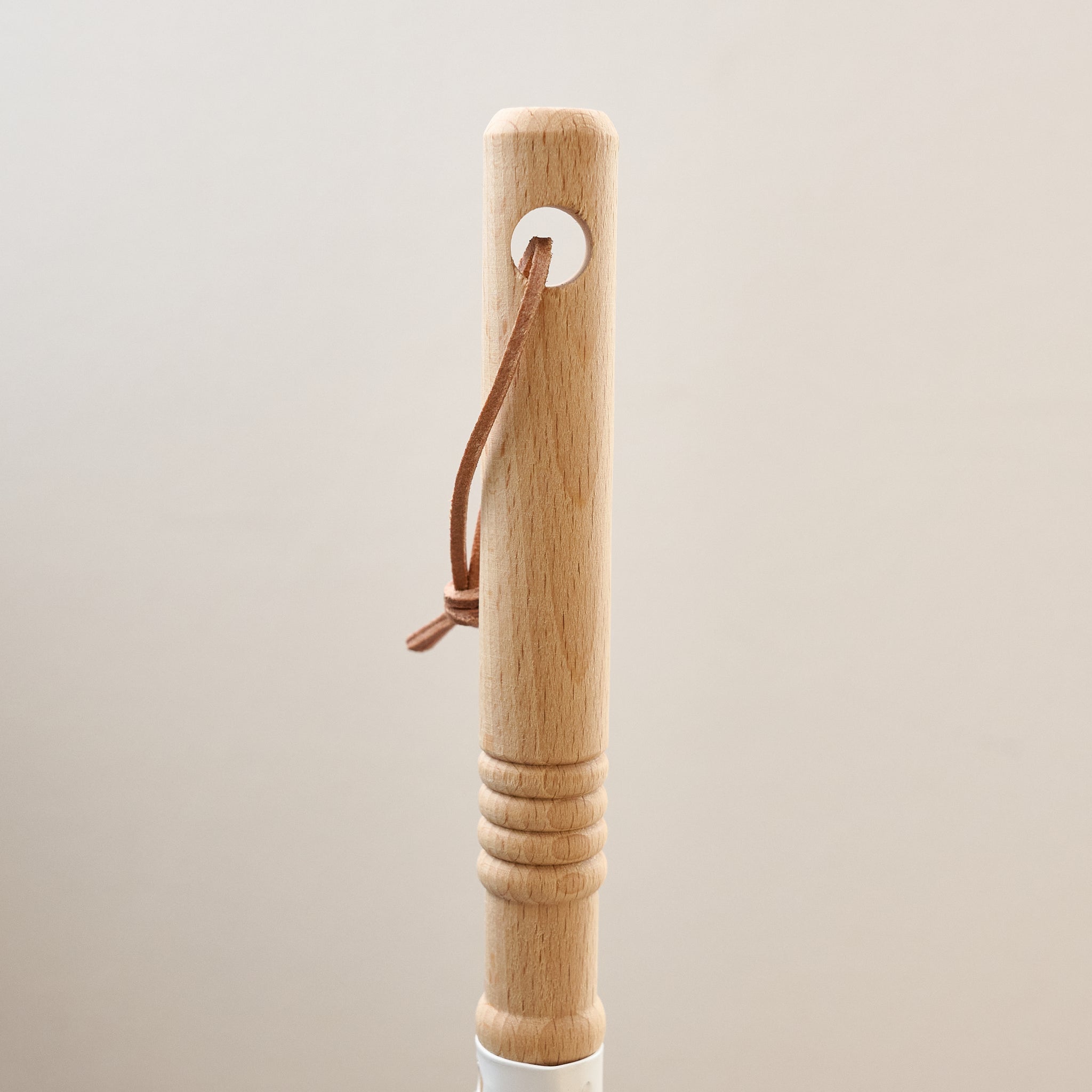 スチールダストパン ｜ 枝ものの落ち葉をしっかり集めるちりとり