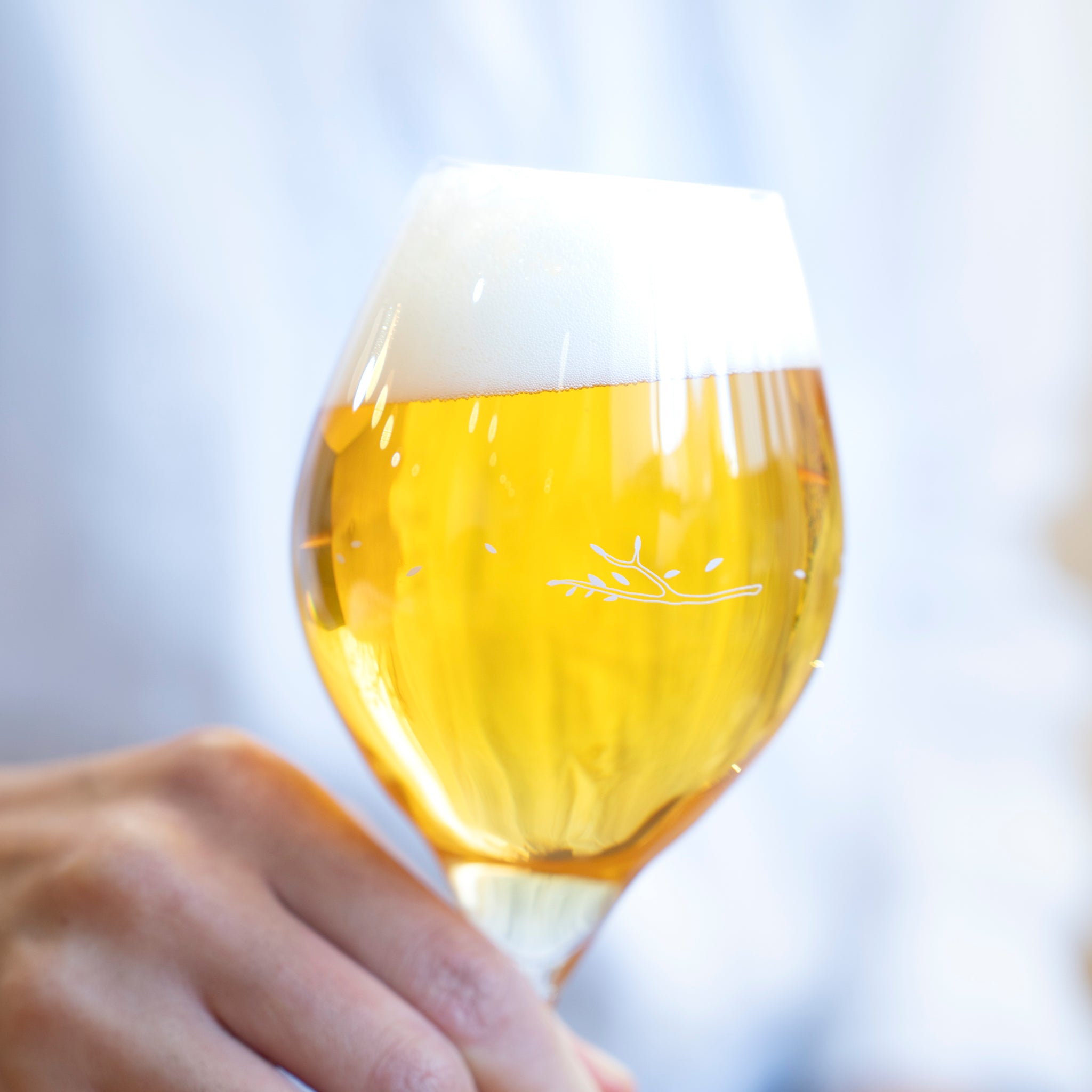 Floating Branch ｜ 枝ものが浮かぶ、SiKiTOオリジナルワイングラス