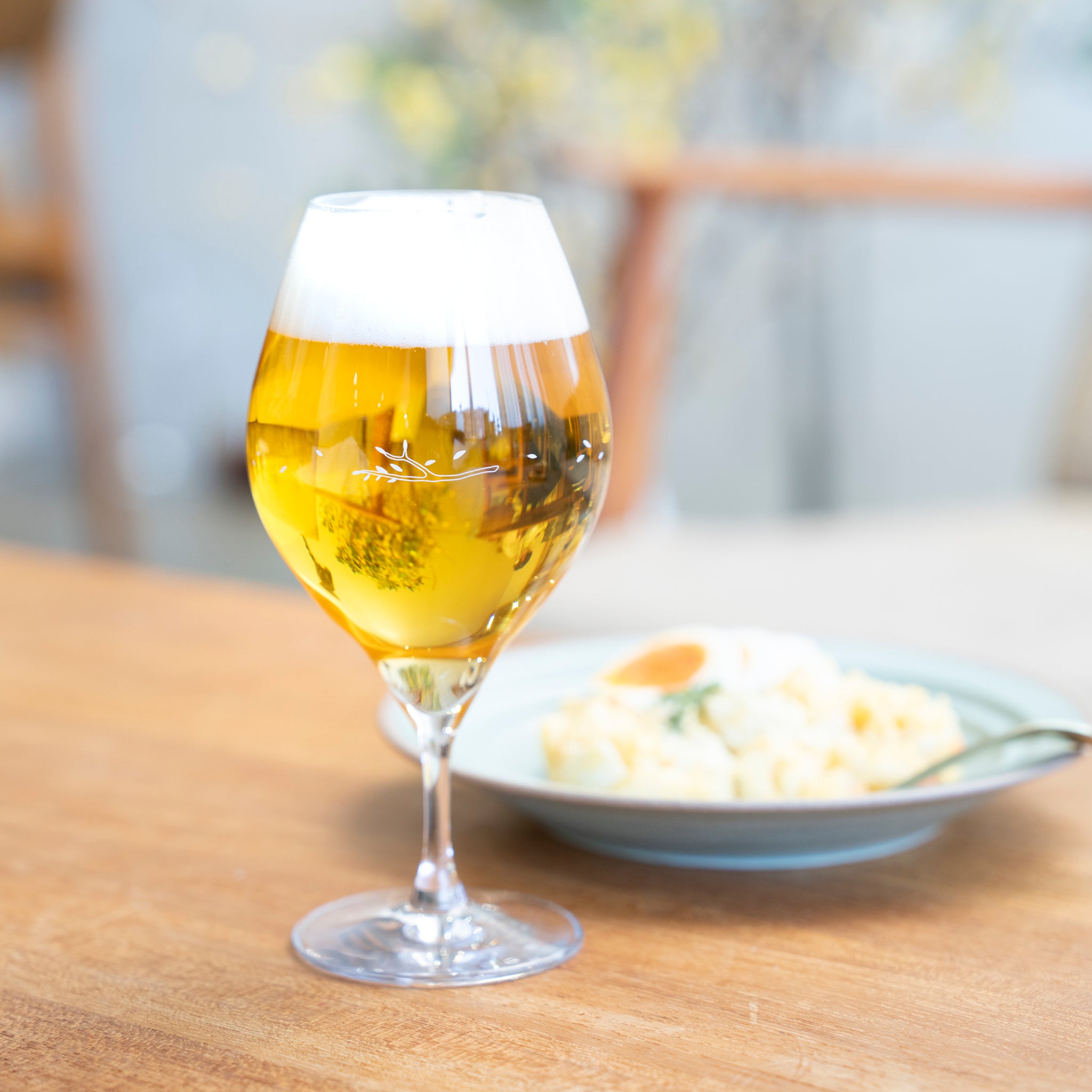 Floating Branch ｜ 枝ものが浮かぶ、SiKiTOオリジナルワイングラス