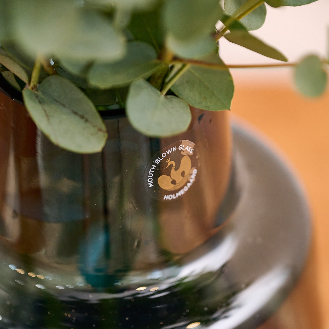 Flora ｜ デンマーク王室御用達ブランドの名作花器