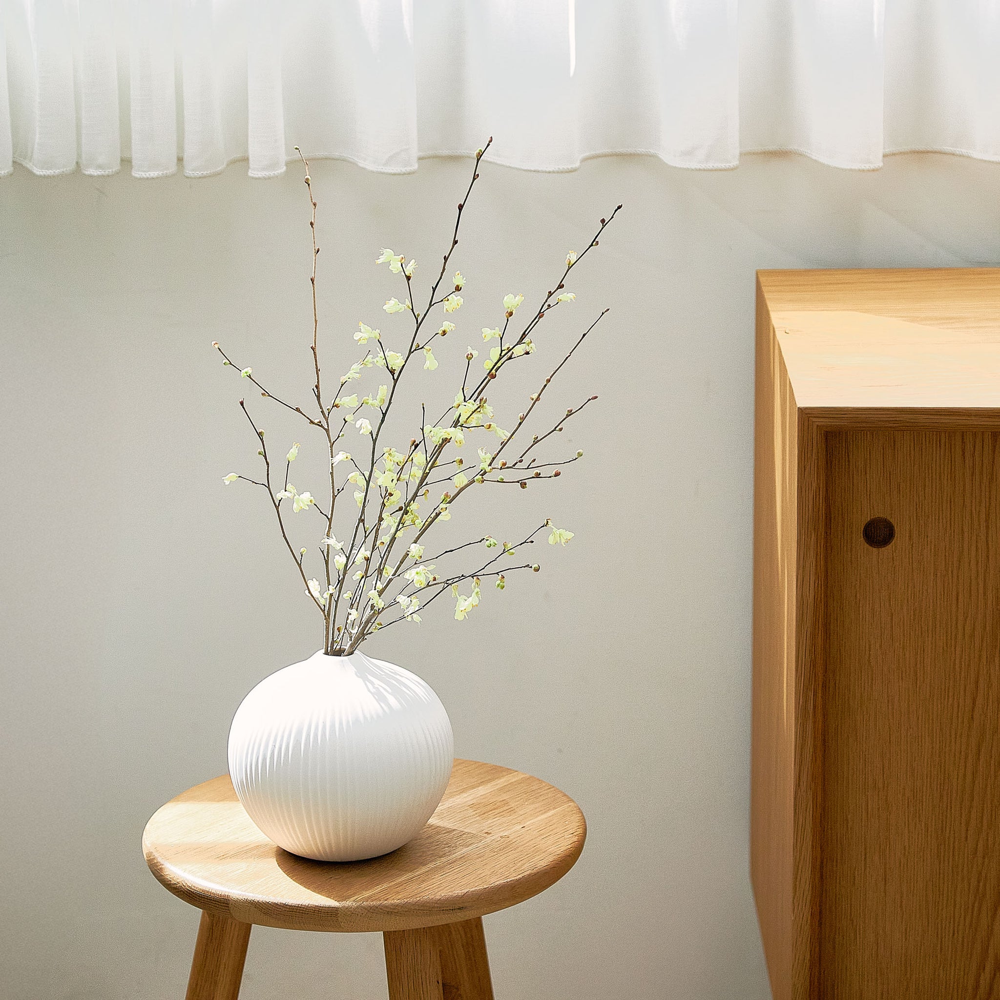 MASH ｜ まんまるフォルムのマットな花器